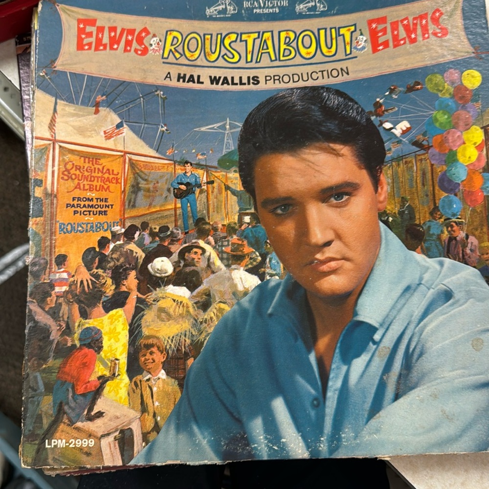 Elvis vinyl record